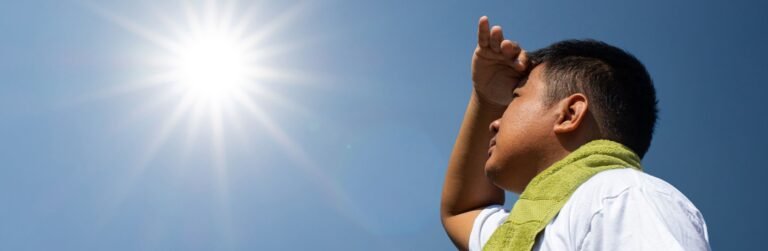 18 Neat Tricks to Survive the Scorching Summer Sun